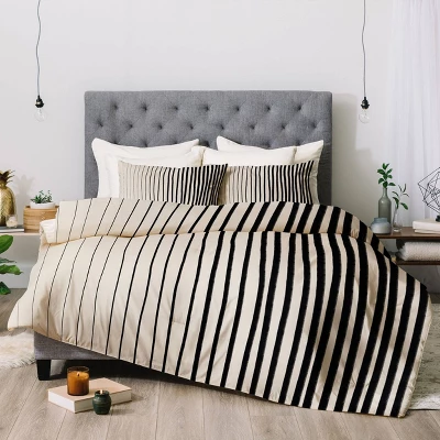 Vertical Lines Cotton Comforter & Sham Set - Deny Designs 5 Vertical Lines Cotton Comforter & Sham Set - Deny Designs - Image 3