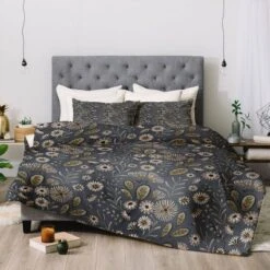 Pimlada Phuapradit Dusty Daisy Comforter Set